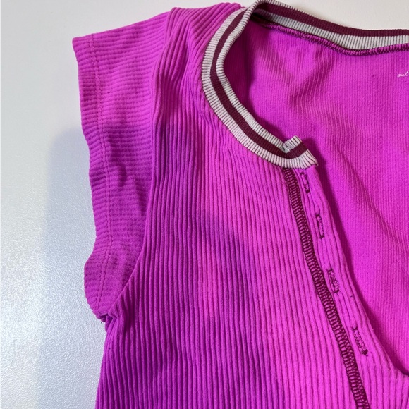 Urban Outfitters Hot Pink Go For Gold Top barbie summer feminine spring party - Picture 3 of 7